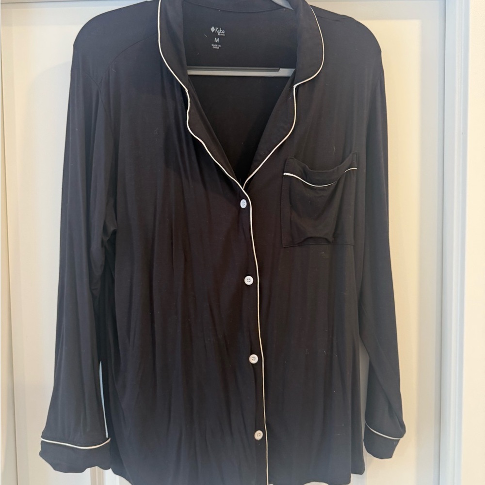Kyte BABY Women’s Black Pajama Top and Bottoms with White Trim